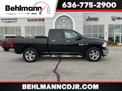 2017 RAM 1500 4WD Big Horn Quad Cab