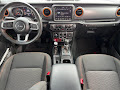 2023 Jeep Gladiator 4WD Mojave
