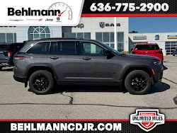 2026 Jeep Grand Cherokee Altitude