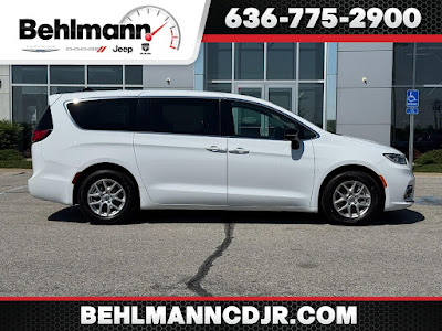 2024 Chrysler Pacifica