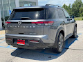 2023 Nissan Pathfinder SV