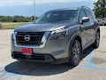 2023 Nissan Pathfinder SV