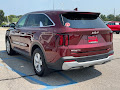 2025 Kia Sorento LX